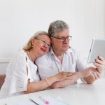 Plano de saúde empresarial na aposentadoria: Entenda as regras